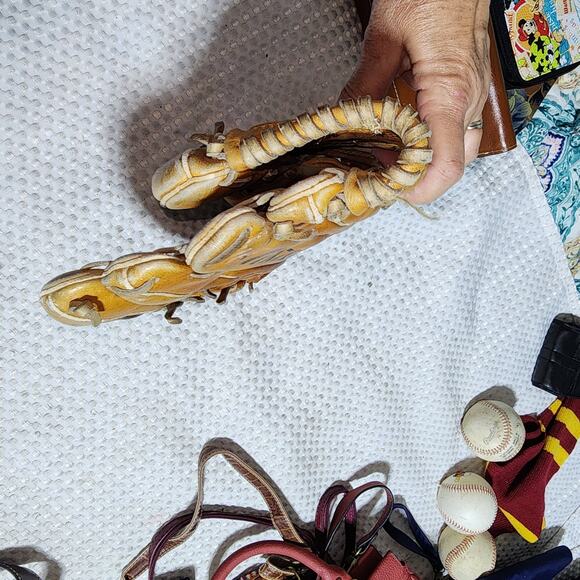 MIZUNO MM5075 LEATHER BASEBALL MITT - Picture 6 of 6